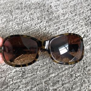 3 for $10❌ Franco Sarto sunglasses